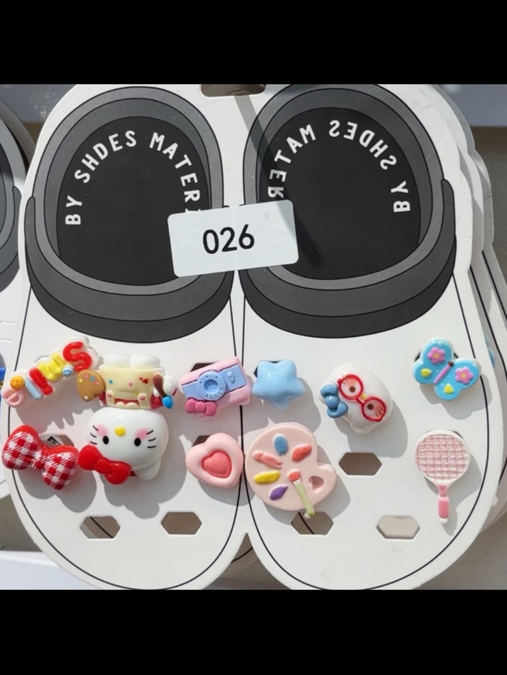 Crocs Hello Kitty Shoe Charms Set